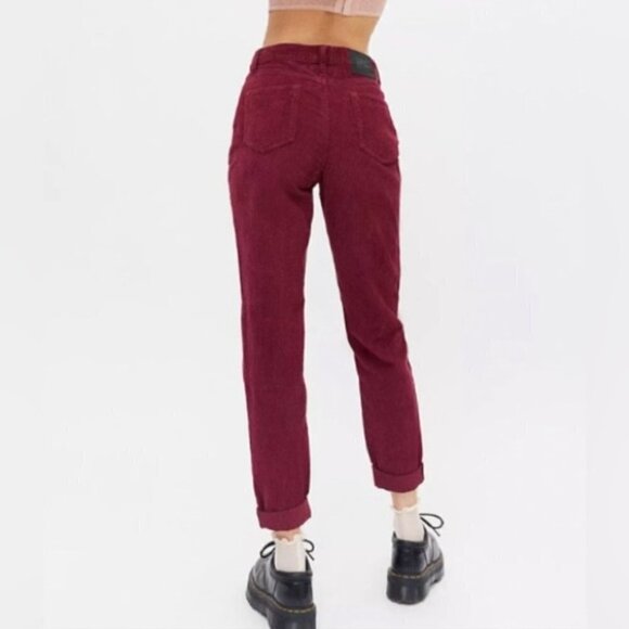 Urban Outfitters BDG High Rise Mom Jean Corduroy 28‎ - Picture 2 of 8